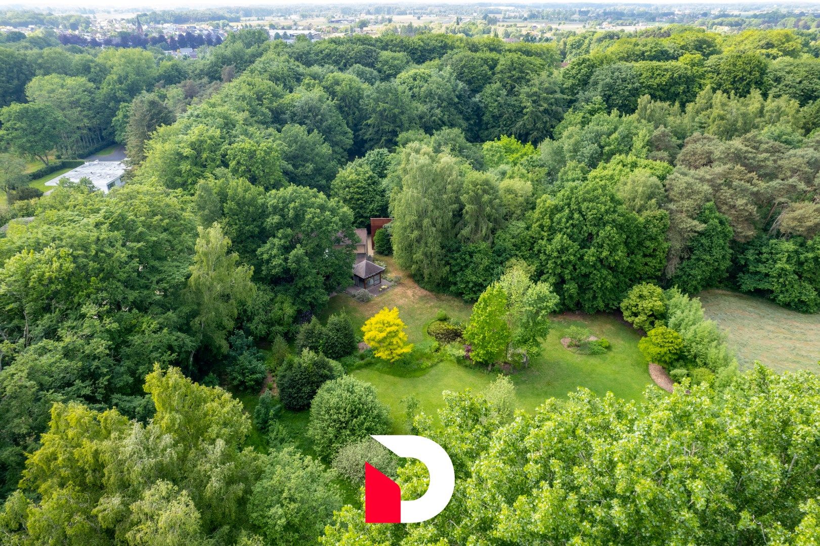 Uniek eigendom in de bossen van Hertsberge foto 36