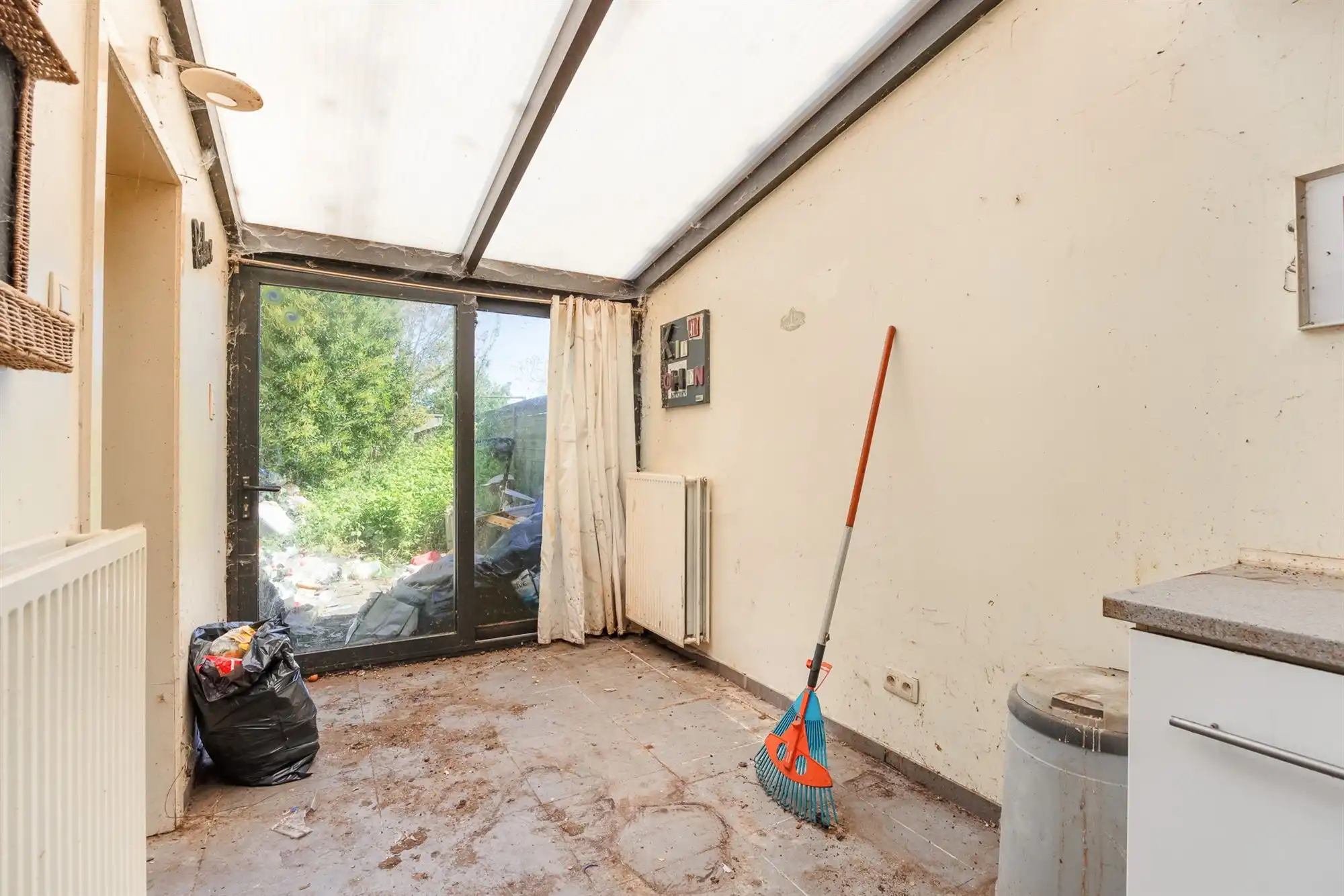 Te renoveren huis met tuin op rustige ligging foto 8