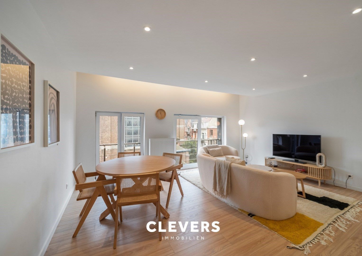 Prachtig ruim appartement (126m²) vlakbij het strand foto 4