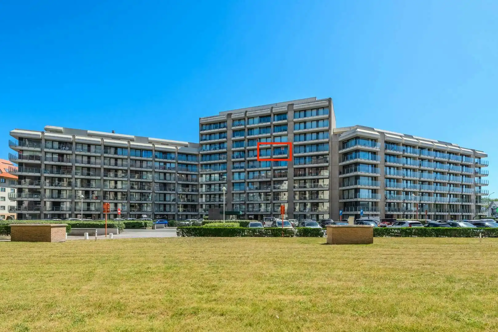 Centraal gelegen 1 slaapkamer appartement te Nieuwpoort foto {{pictureIndex}}