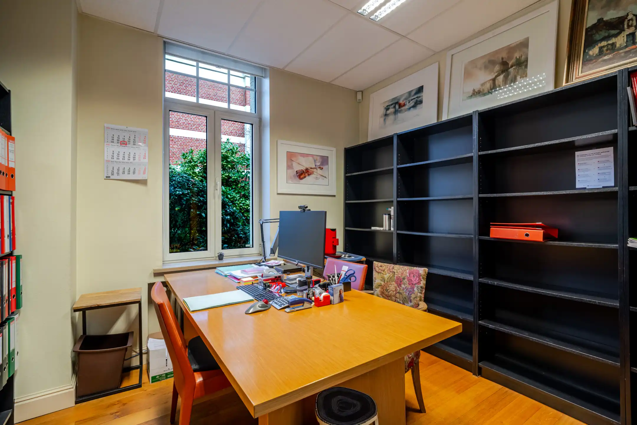Kantoorgebouw met appartement & parkeerplaatsen  ±535m² foto 15
