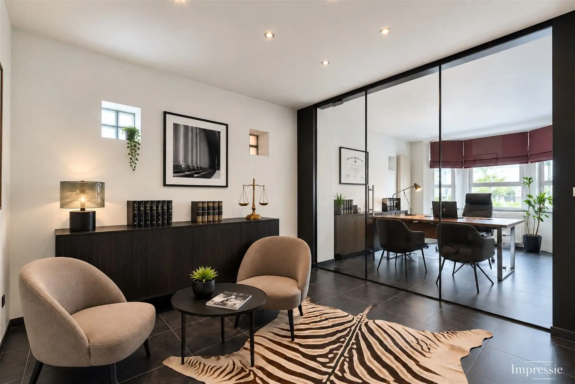 Vrijstaande woning met ruimte voor vrij beroep foto 10