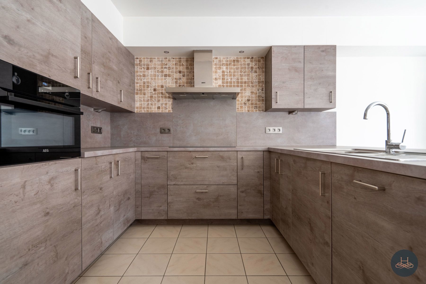 Ruim gelijkvloers appartement met garage in Aarschot foto 4