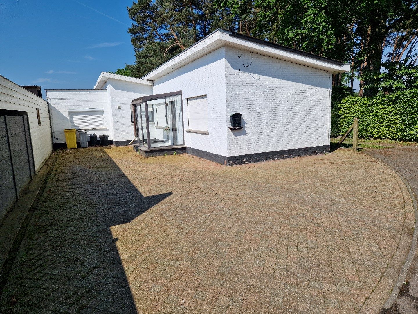 Te renoveren woning  met tuin en weide op 10a 84ca. foto 1