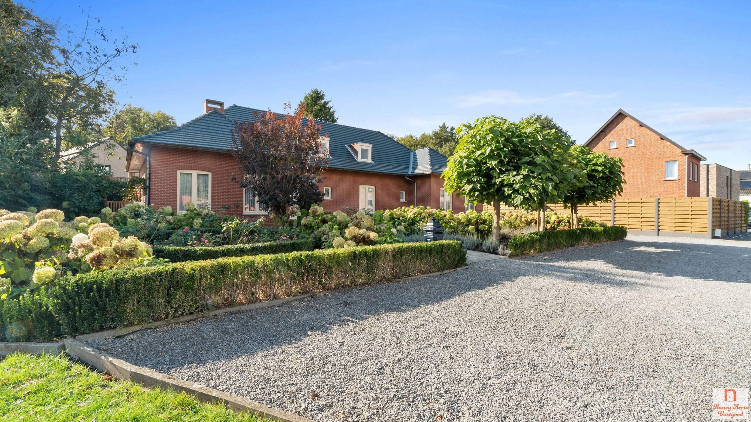 Stijlvolle villa met aparte loft, ideaal voor co-housing foto 17