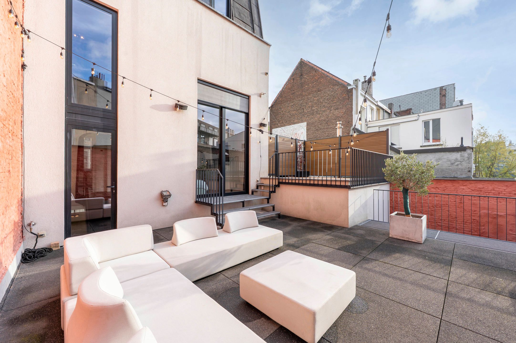 ANTWERPEN - Herenwoning met 2 inpandige staanplaatsen! foto 15