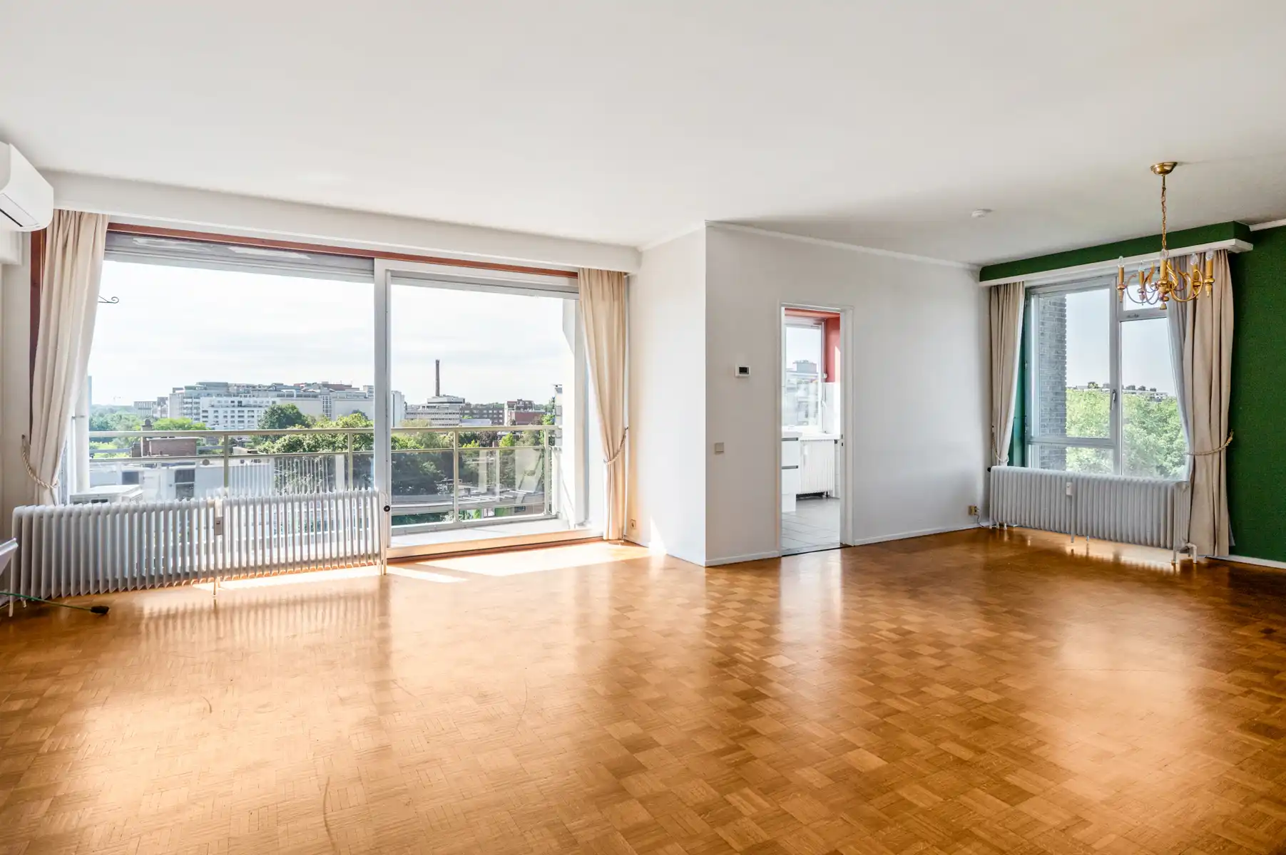 2 SLK appartement met terras, open uitzicht en parking incl. foto 4