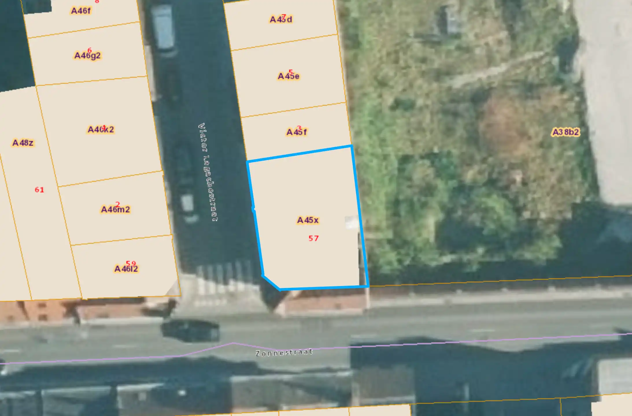 Eigendom met appartement én handelszaak met woonst & garage! foto 23