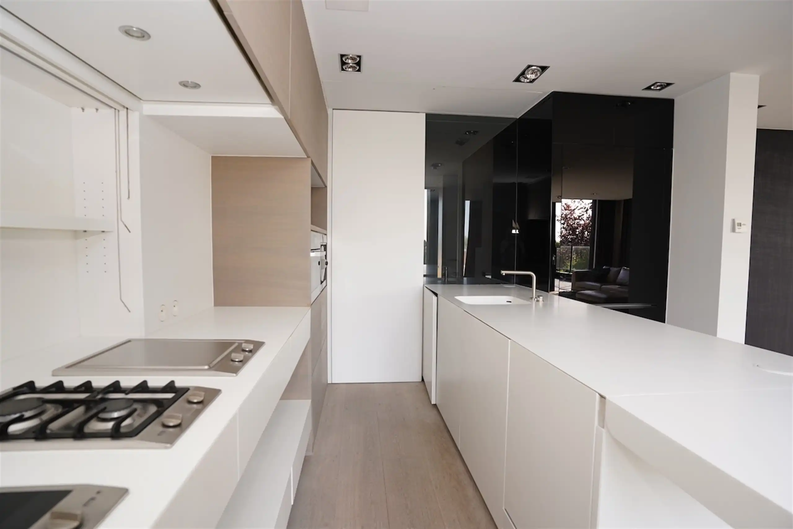 Exclusief Wonen: Luxepenthouse met Zwembadtoegang & 3 Slaapkamers! foto 11