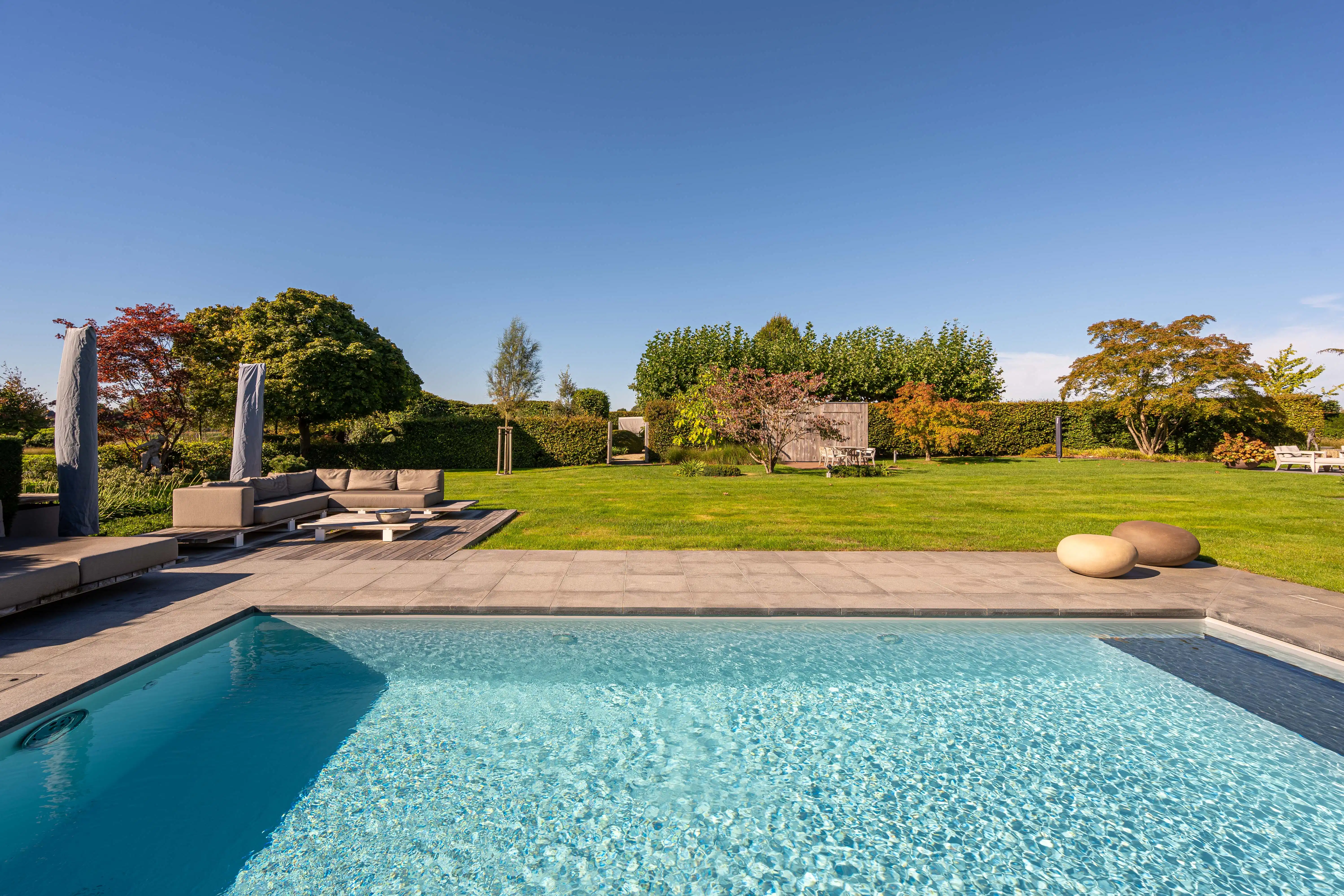 Sublieme en multifunctionele eigendom met exclusieve tuin foto 42