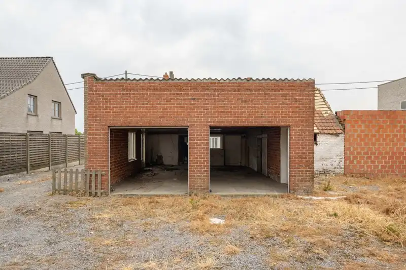 Te slopen LANDELIJK gelegen woning op een perceel van 815 m² in WIELSBEKE foto 7