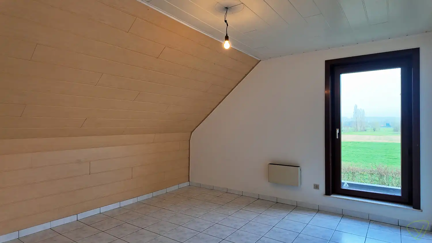 Ruime alleenstaande woning in fermettestijl op landelijke ligging te Zomergem! foto 34