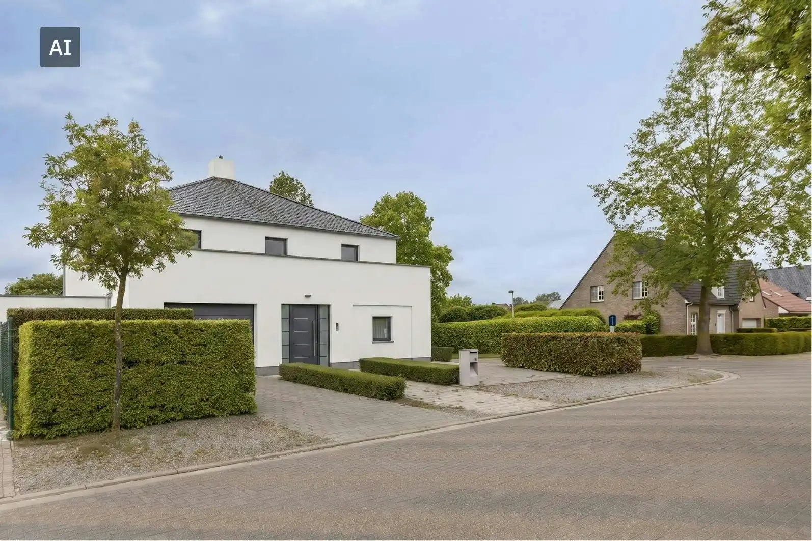 Ruime dokterswoning met praktijk te koop in Hoogstraten foto 5