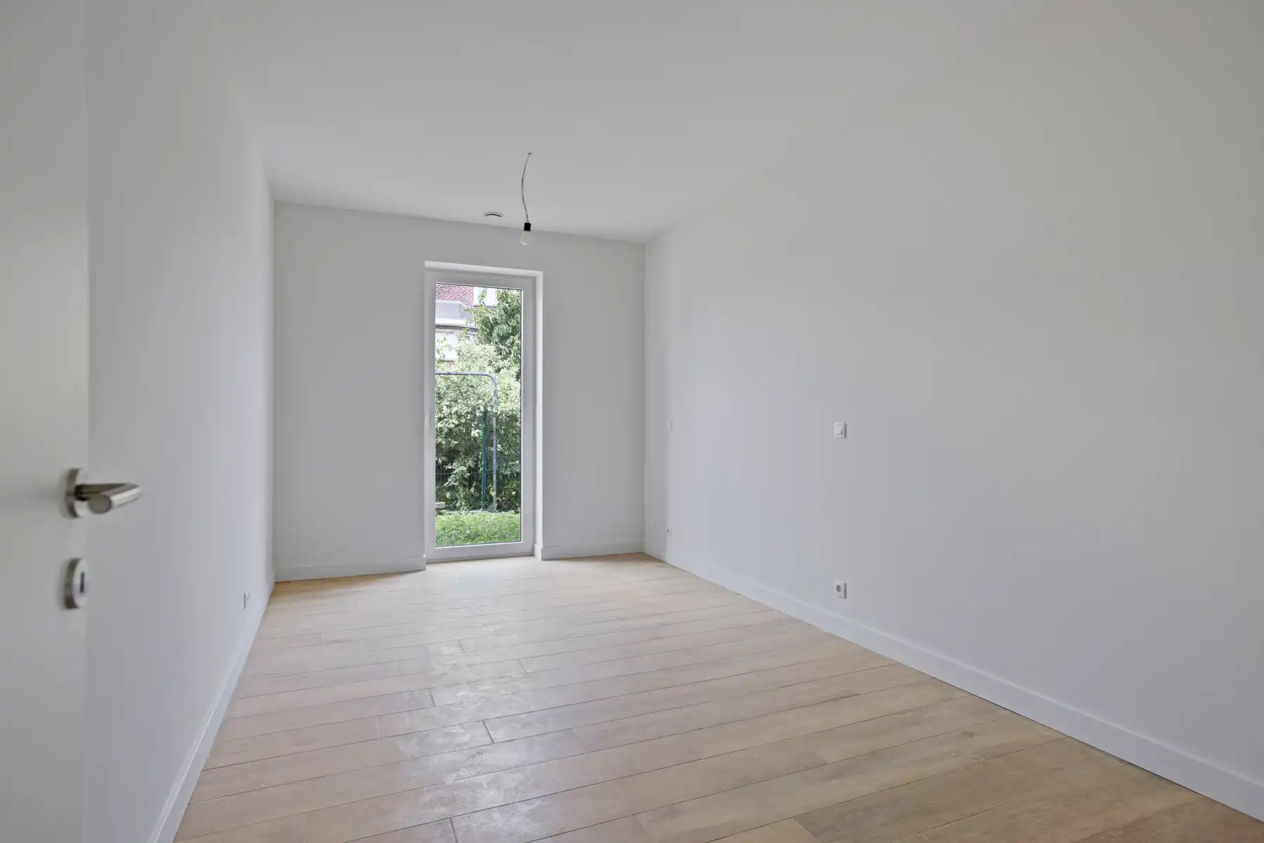 Uniek gelijkvloersapp. met veel lichtinval en private tuin! foto 13