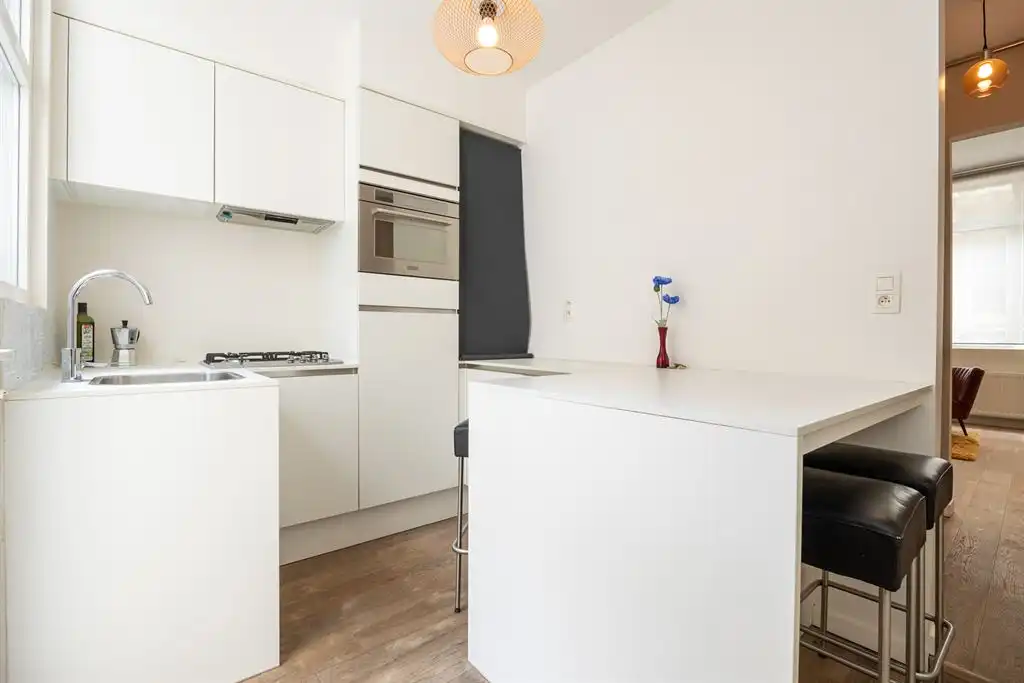 Instapklaar gelijkvloersappartement op toplocatie foto 7