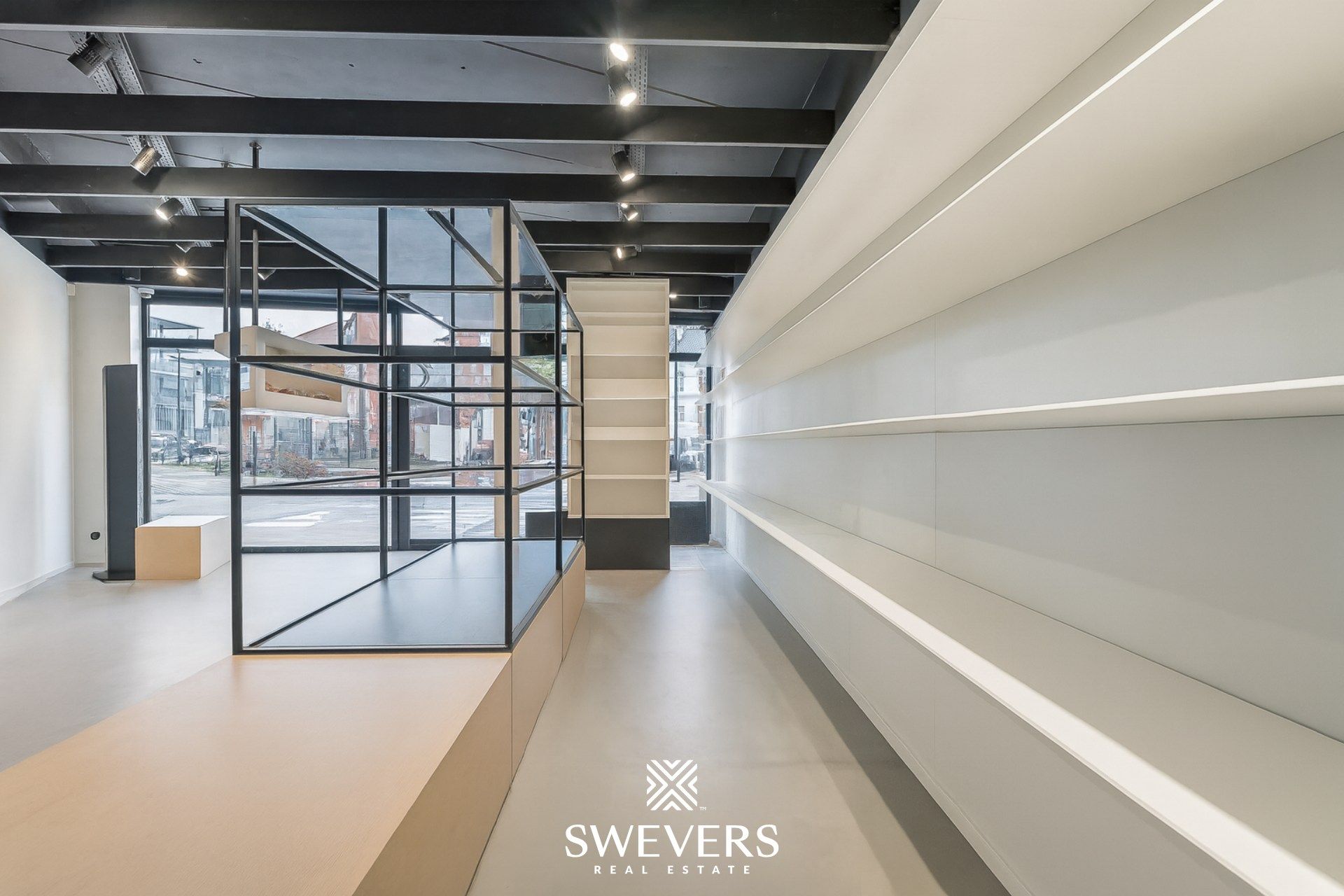 Modern handelspand in het centrum van Beringen met veel mogelijkheden  foto 3