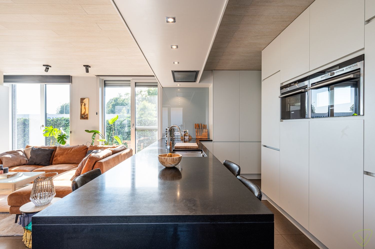Instapklare woning met zonnige terrassen en garagebox foto 7
