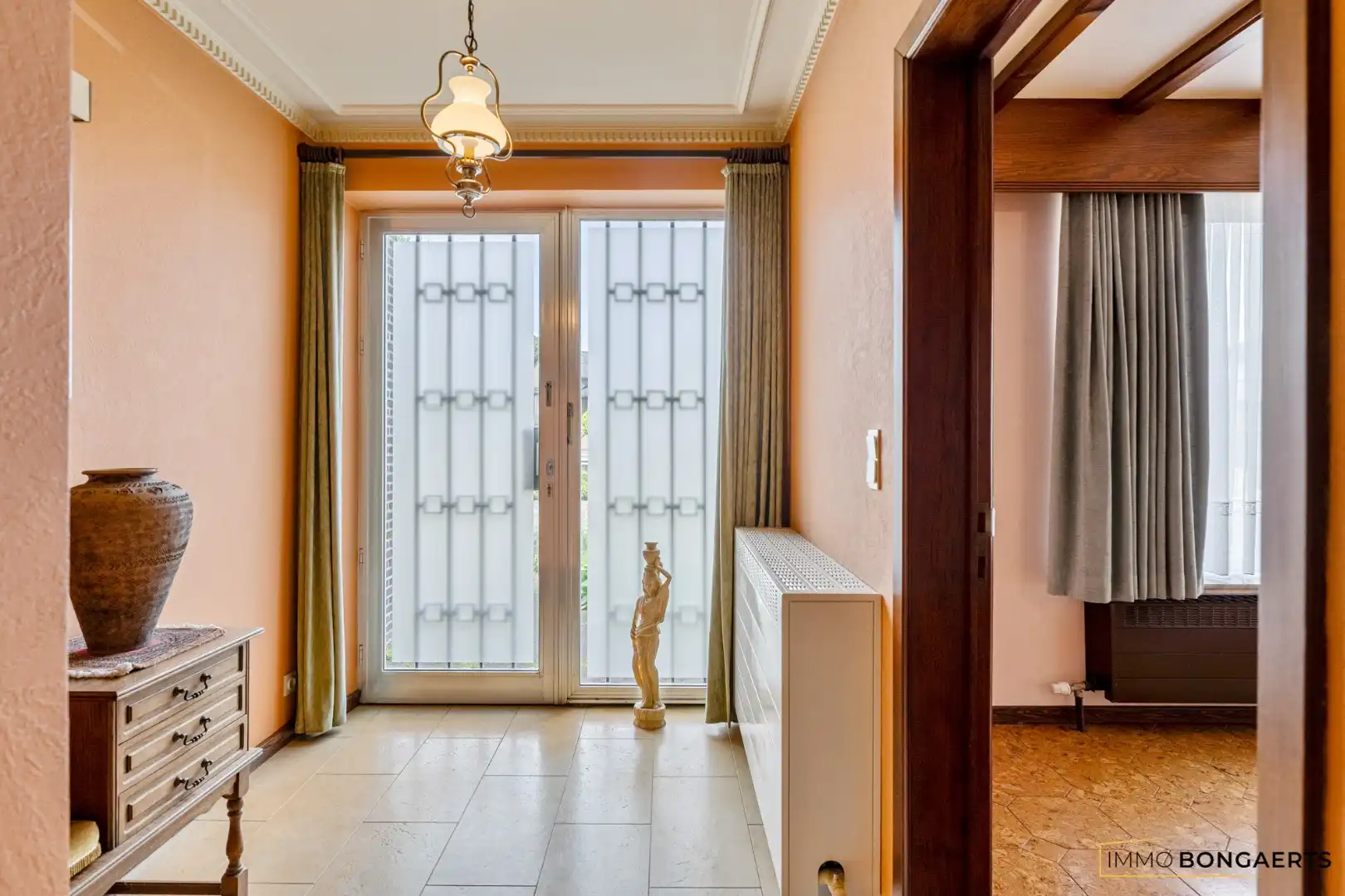 Instapklare gelijkvloerse bungalow met 3 slaapkamers foto 3