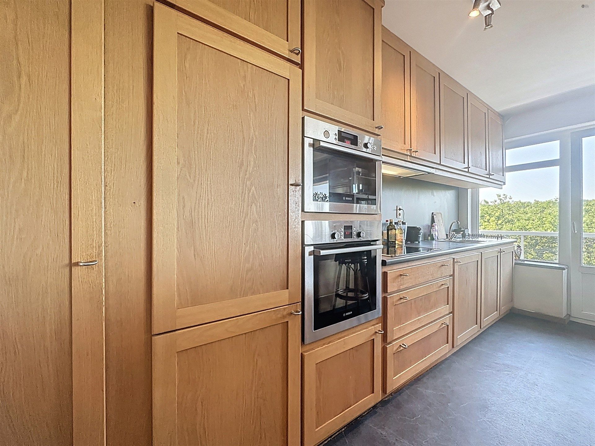 Ruim en lichtrijk 3 slpk app met een fantastisch uitzicht foto 4