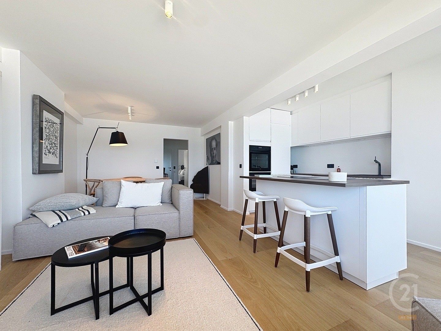 Instapklaar appartement op toplocatie – Zeedijk Westende foto 3