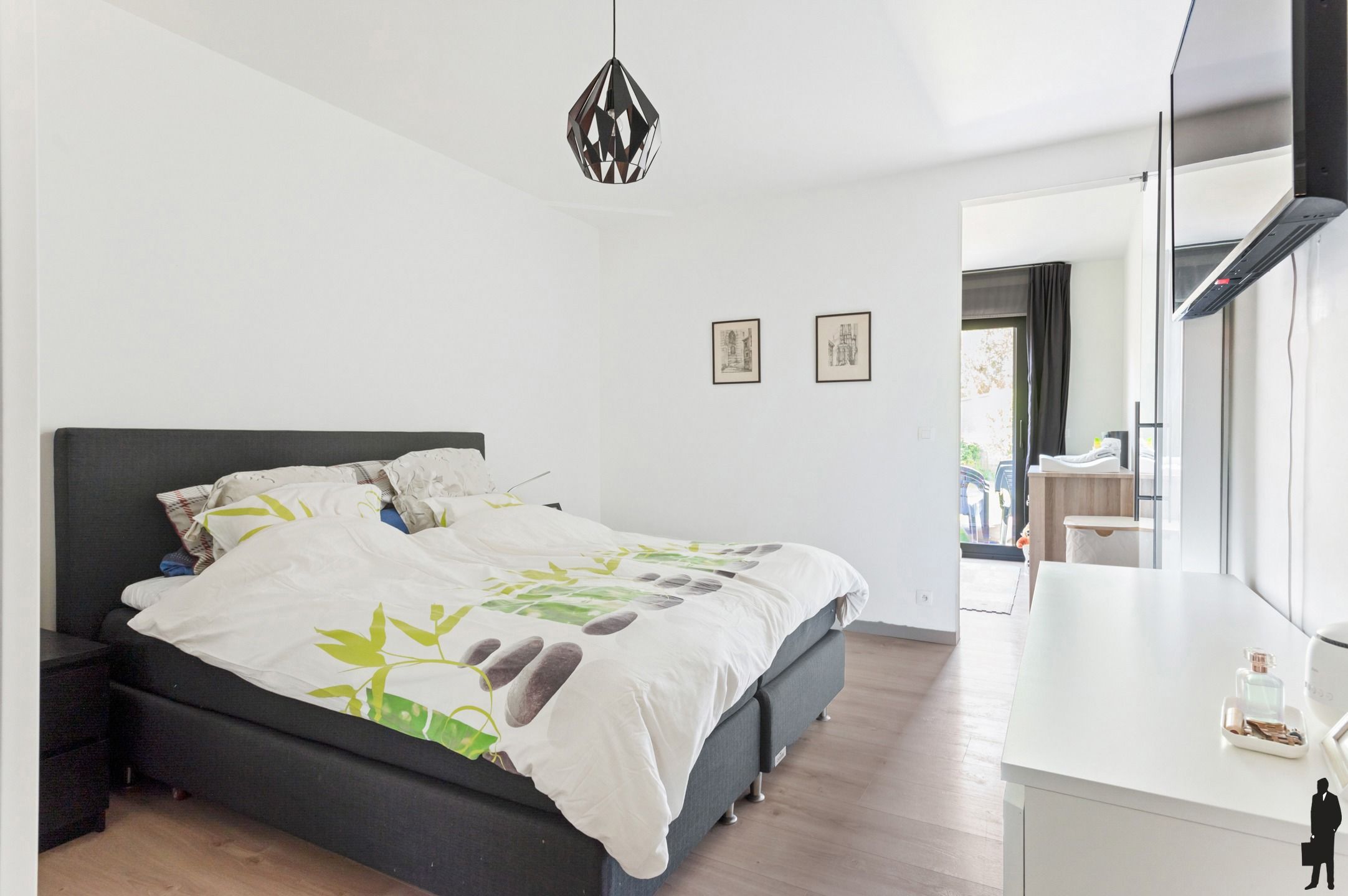 Gelijkvloers appartement met ruime tuin foto 11