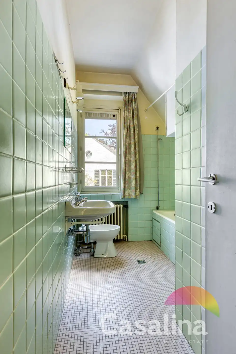 Wijk Baron Albert d'Huart–Viergevelvilla met veel potentieel foto 20