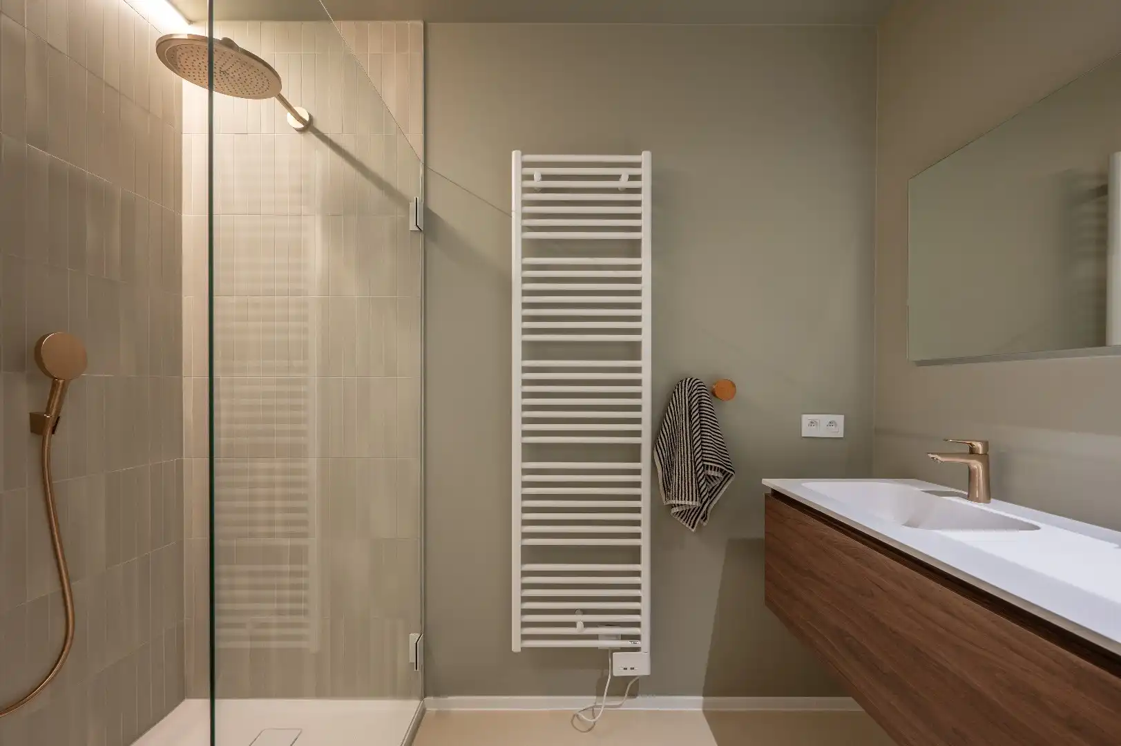 Stijlvol nieuwbouwappartement in de Paul Parmentierlaan foto 14