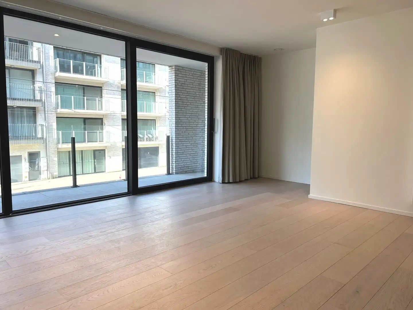 Perfect afgewerkte assistentieflat  te Oostduinkerke-bad foto 3