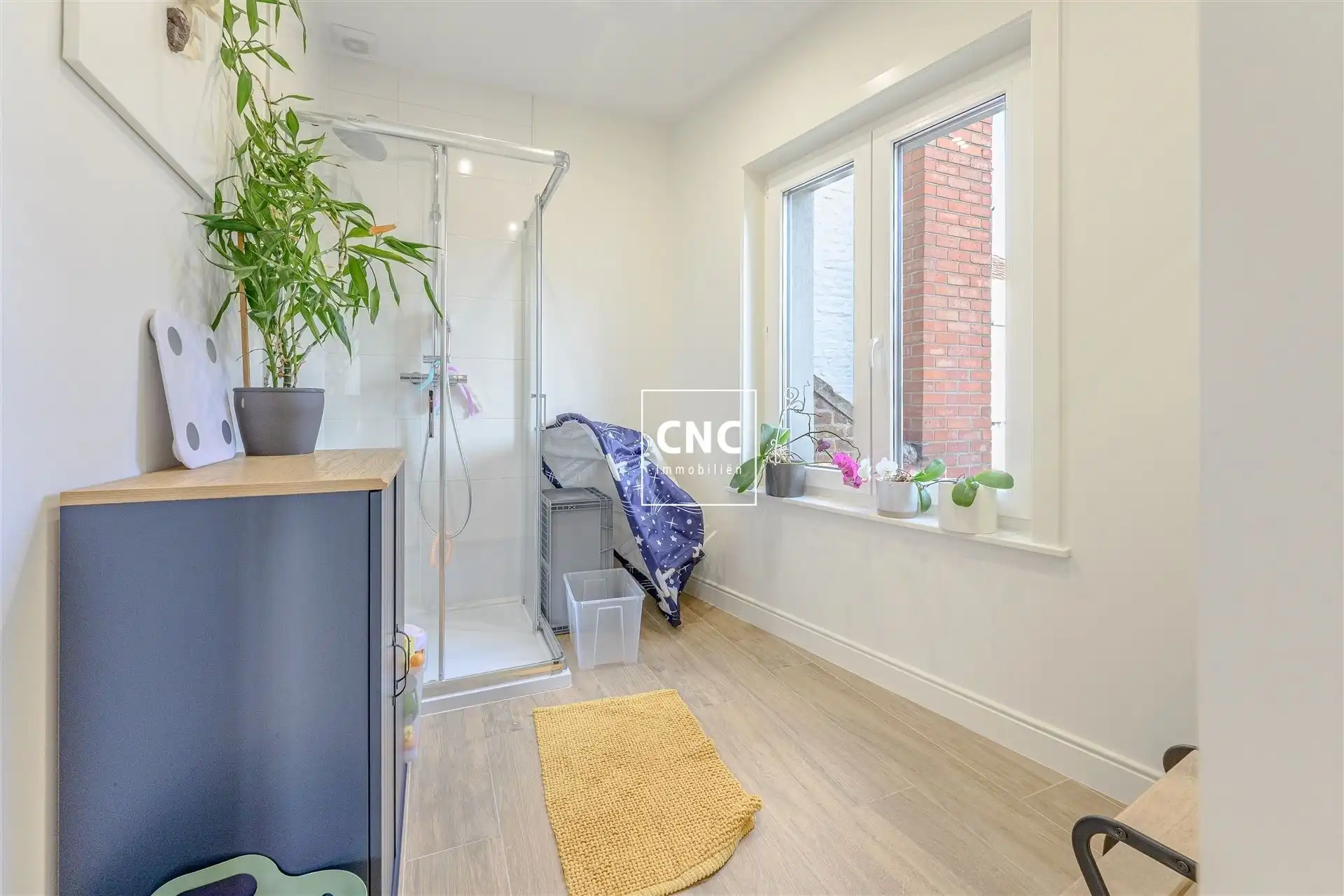 Handelspand met woonst op toplocatie in centrum van Brugge foto 28