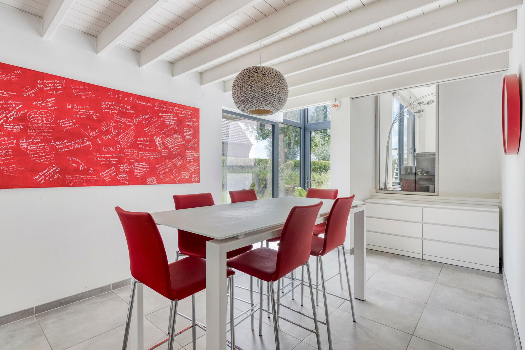 Stijlvolle villa op toplocatie in het groen foto 9