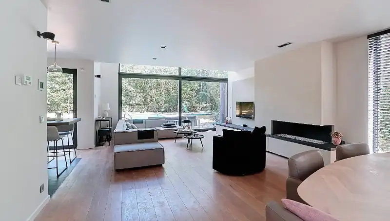 Moderne villa van 230m² op 14a08ca met openluchtzwembad foto 25