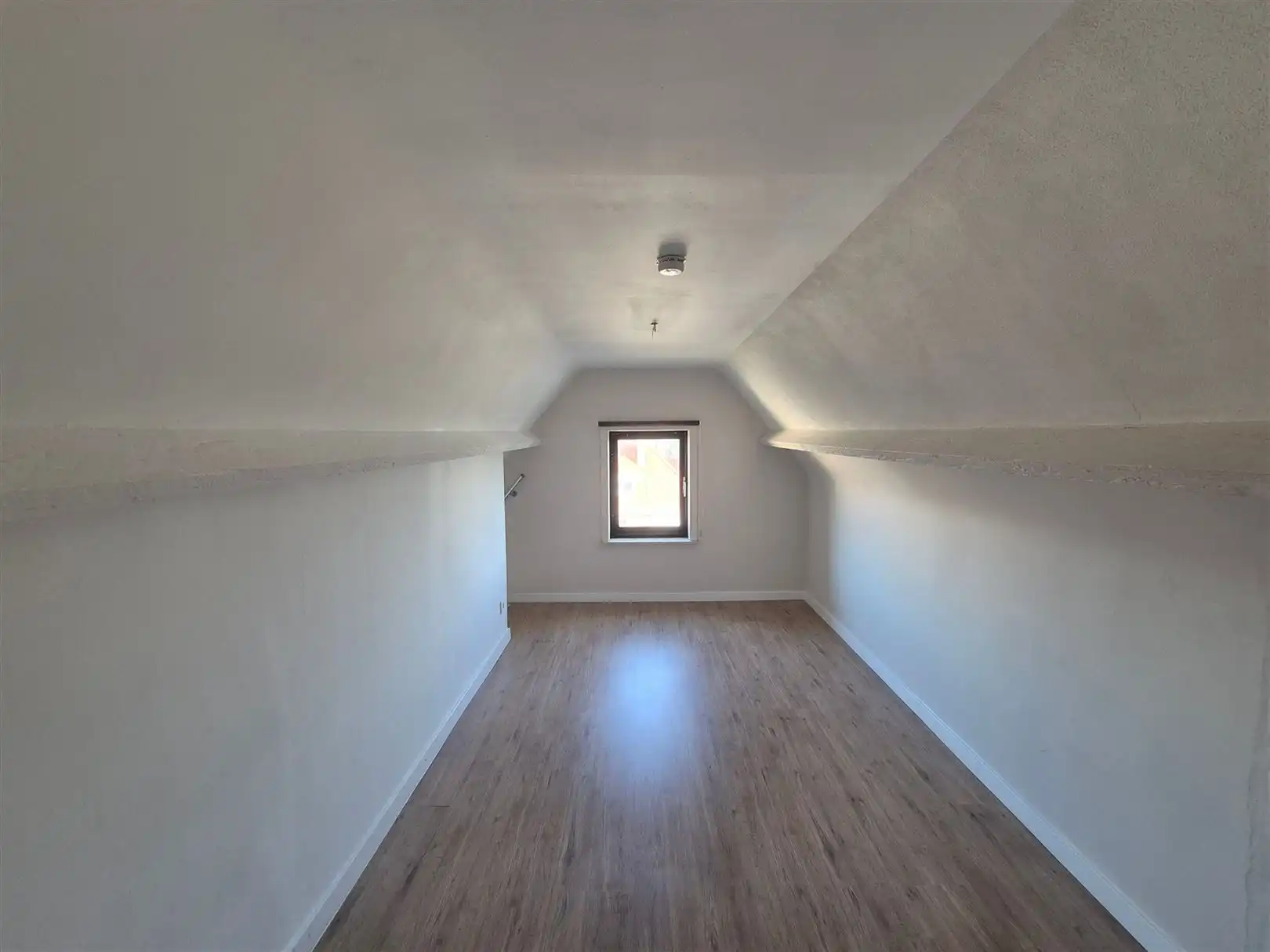 Jaarbasis - 2-kamer appartement inclusief garage foto 11