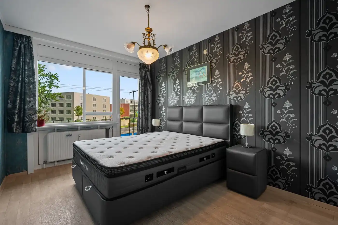 Instapklaar 2-slaapkamer appartement met garage in het hart van Tienen foto 8