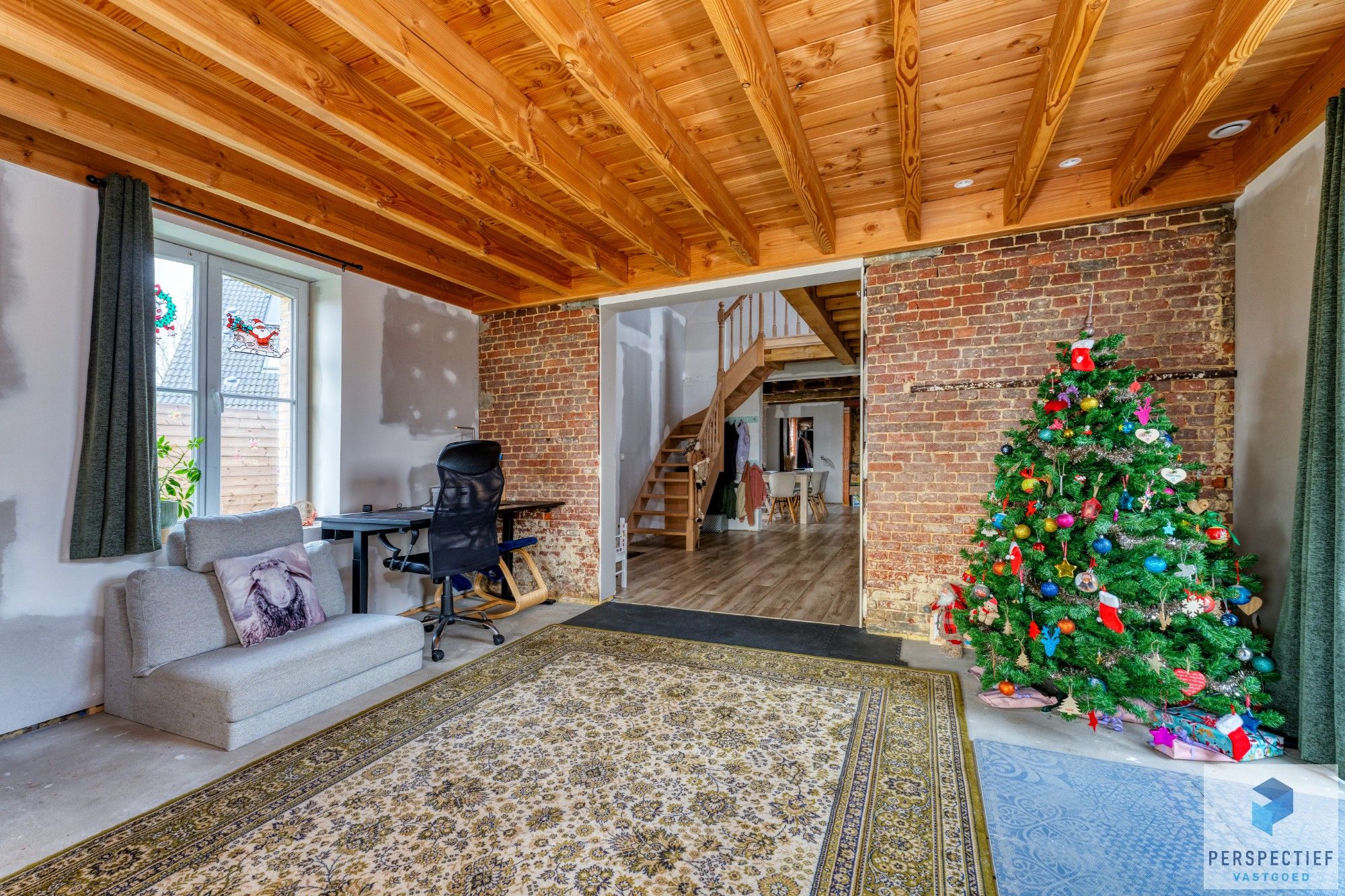 VERDER AF TE WERKEN WONING met PRAKTIJKRUIMTE,  4 SLPKS en TUIN foto 11