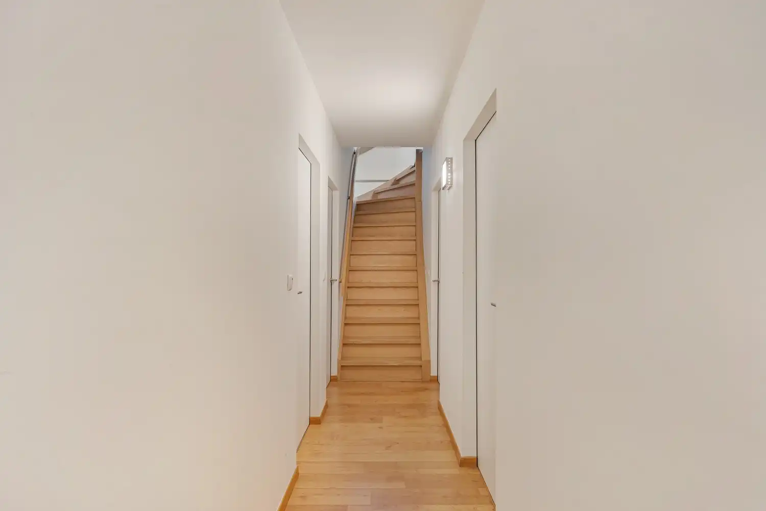 Energiezuinige woning met 4 slaapkamers, een garage en een tuin met een achteruitgang grenzend aan natuurgebied te Bertem! foto 23