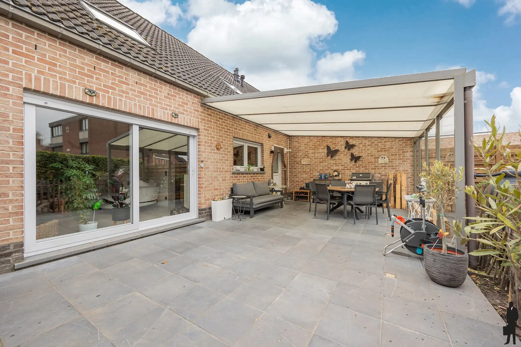 Instapklare gezinswoning met 3 slpk, tuin, garage & carport  foto 20