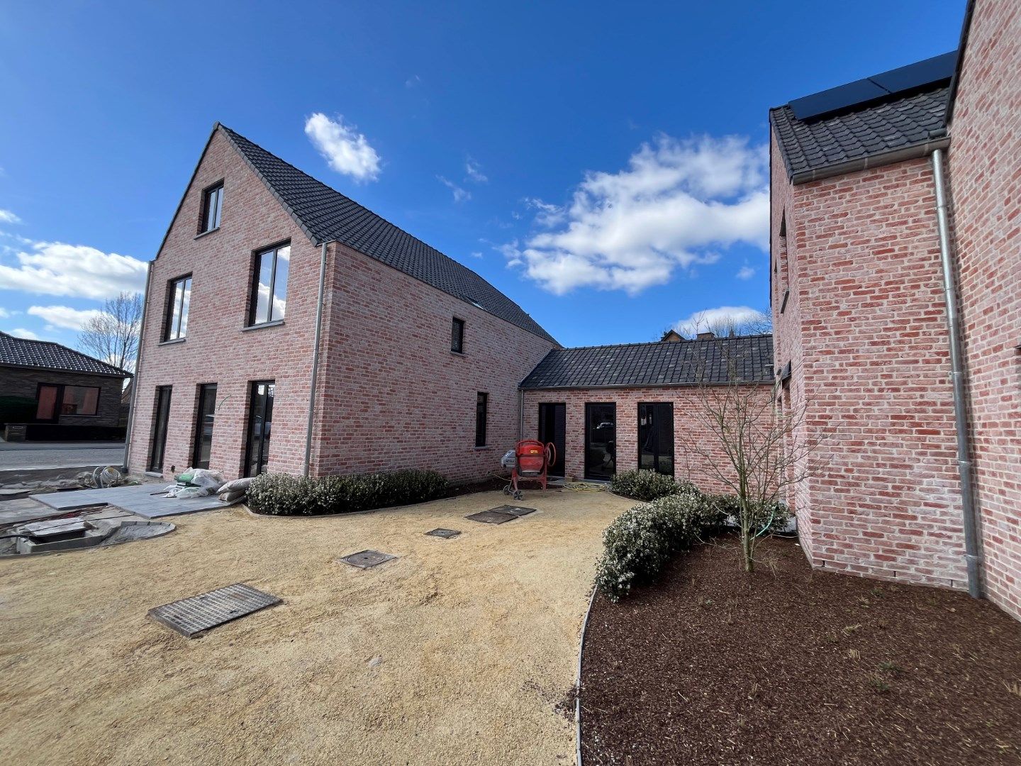 Gerenoveerde (stapel)woning met 3 slaapkamers foto 2