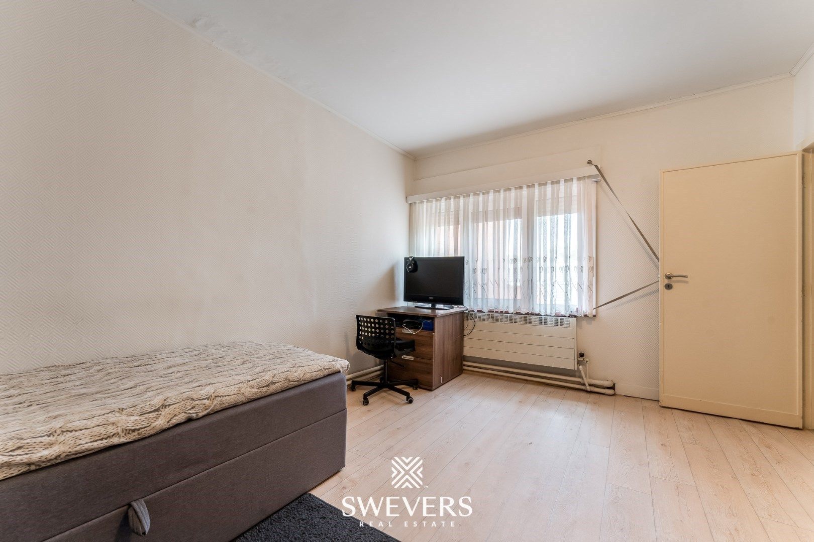 Ruime gezinswoning met 4 slaapkamers in hartje Leopoldsburg  foto 18