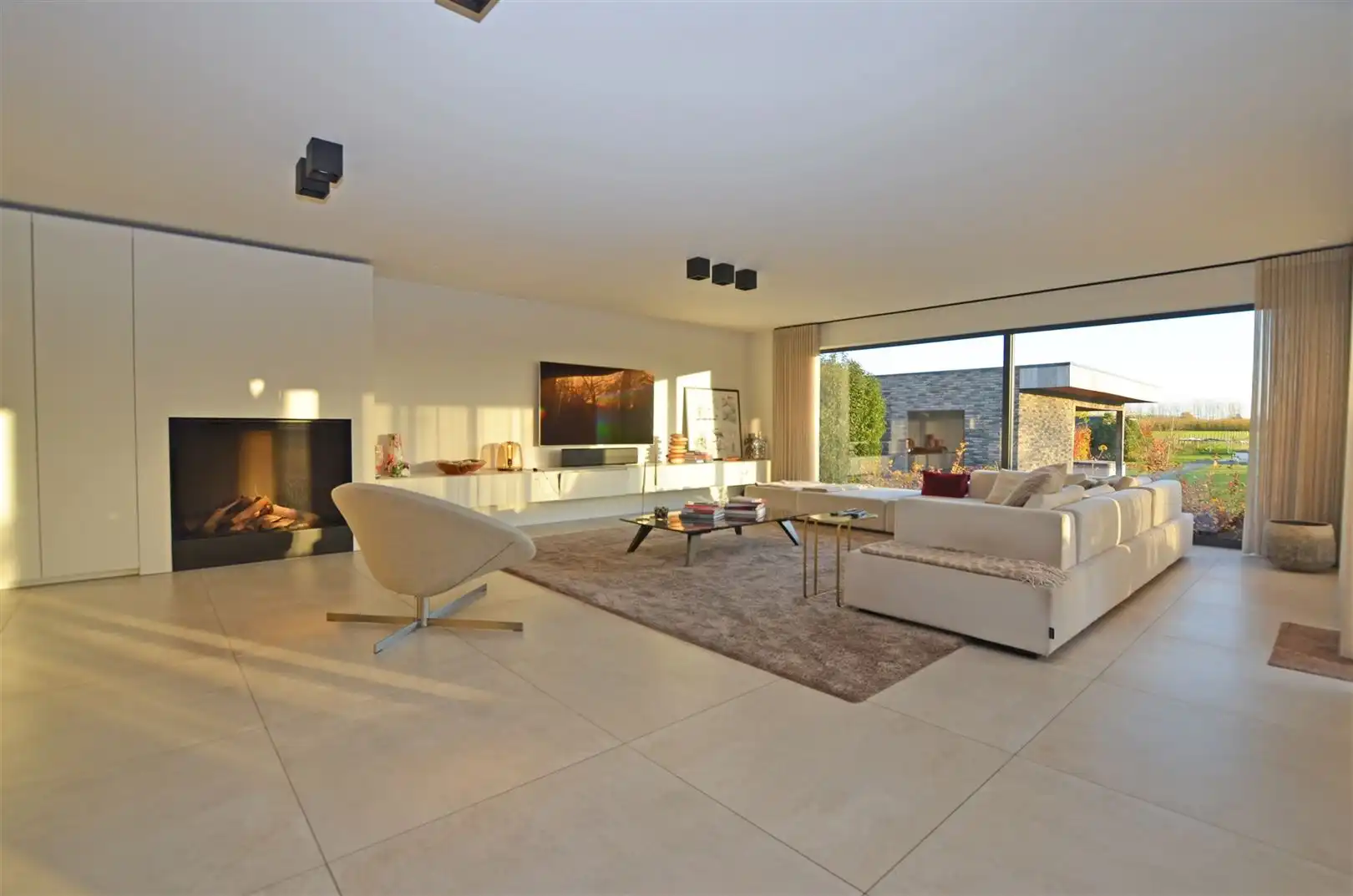 Landelijk gelegen villa met weids zicht. foto 6