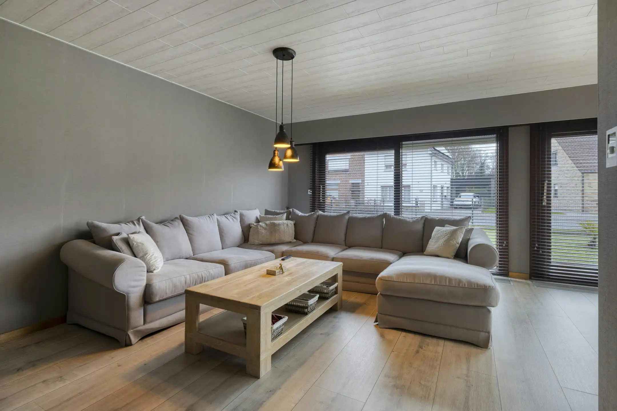 Huis met 3 ruime slaapkamers + bureau te Sijsele (Damme) foto 5