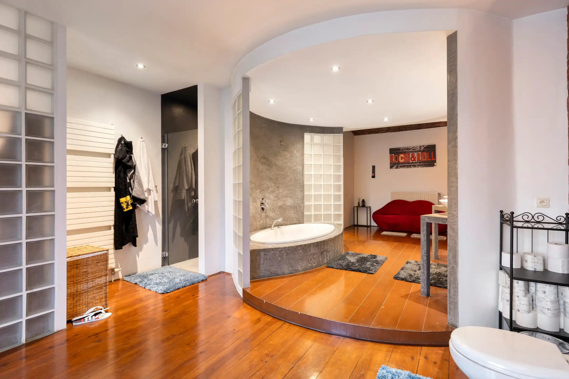 Wonen in Geschiedenis: Loft 340 m² in Oude Koffiebranderij foto 16