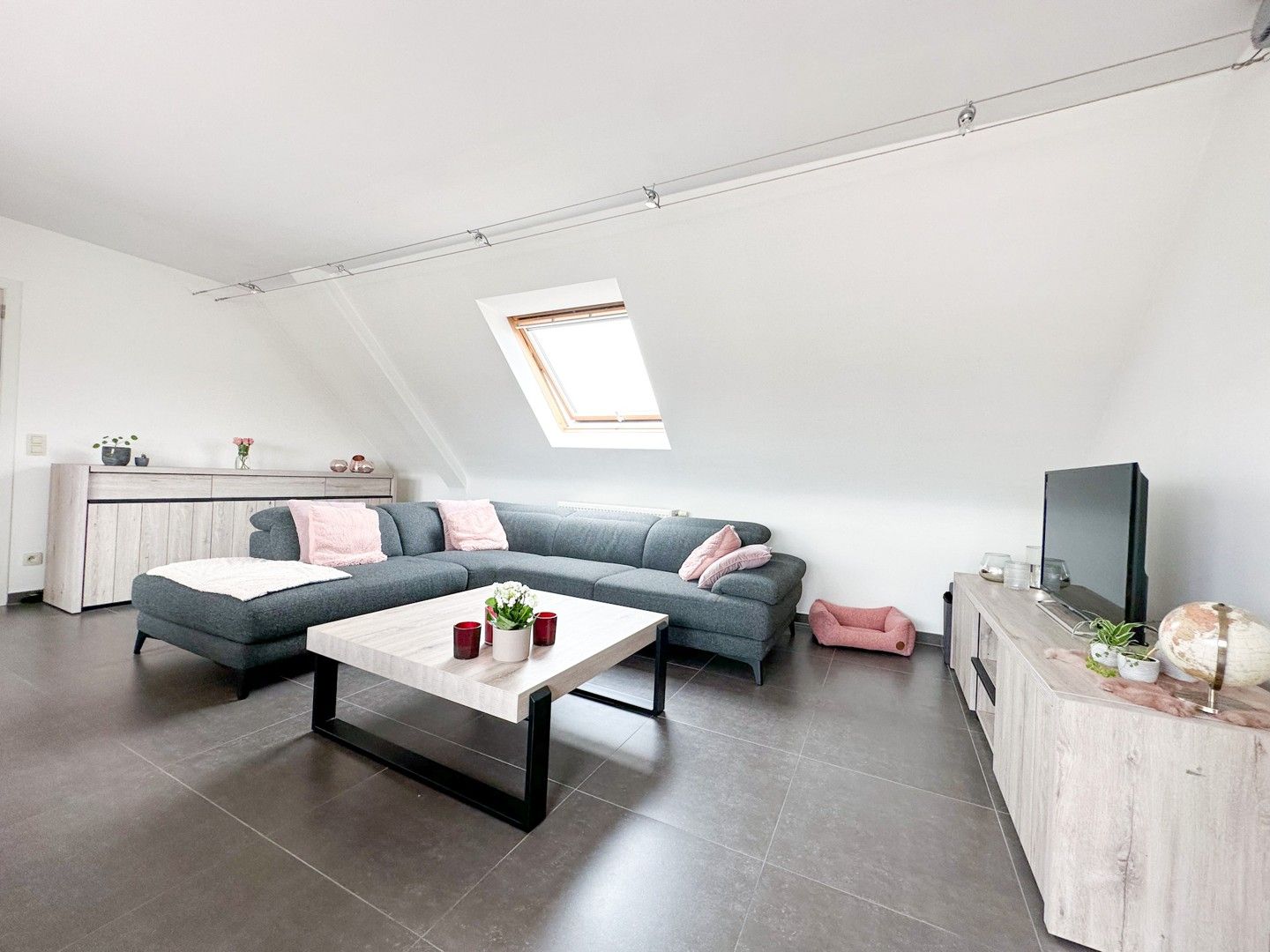 Uniek, lichtrijk penthouse appartement foto 3