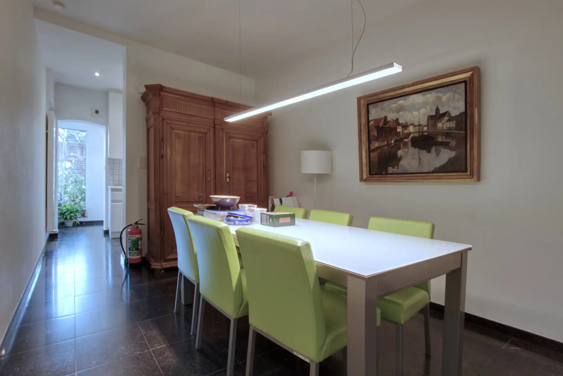 KANTOOR - 8 BURELEN - 16 tot 20 WERKPLAATSEN - PARKING MOG. foto 19