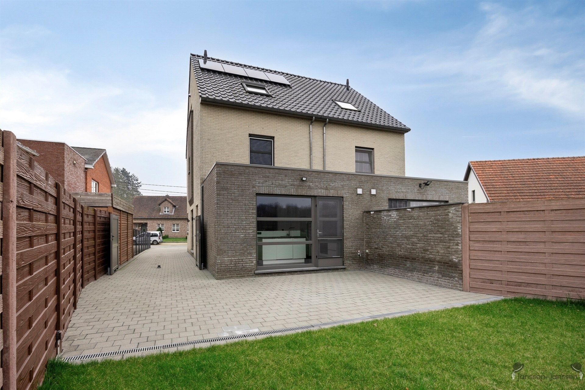 Huis te koop foto 34