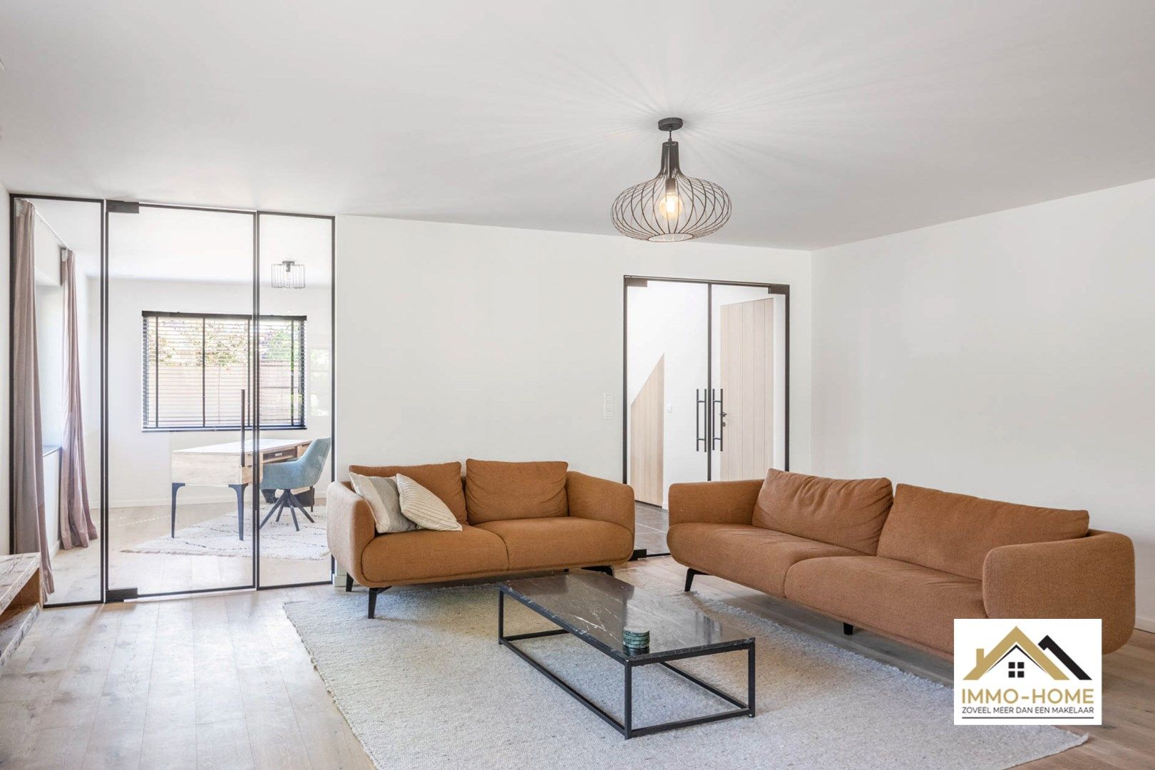 Prachtige hoogwaardige woning met zwembad!! foto 10