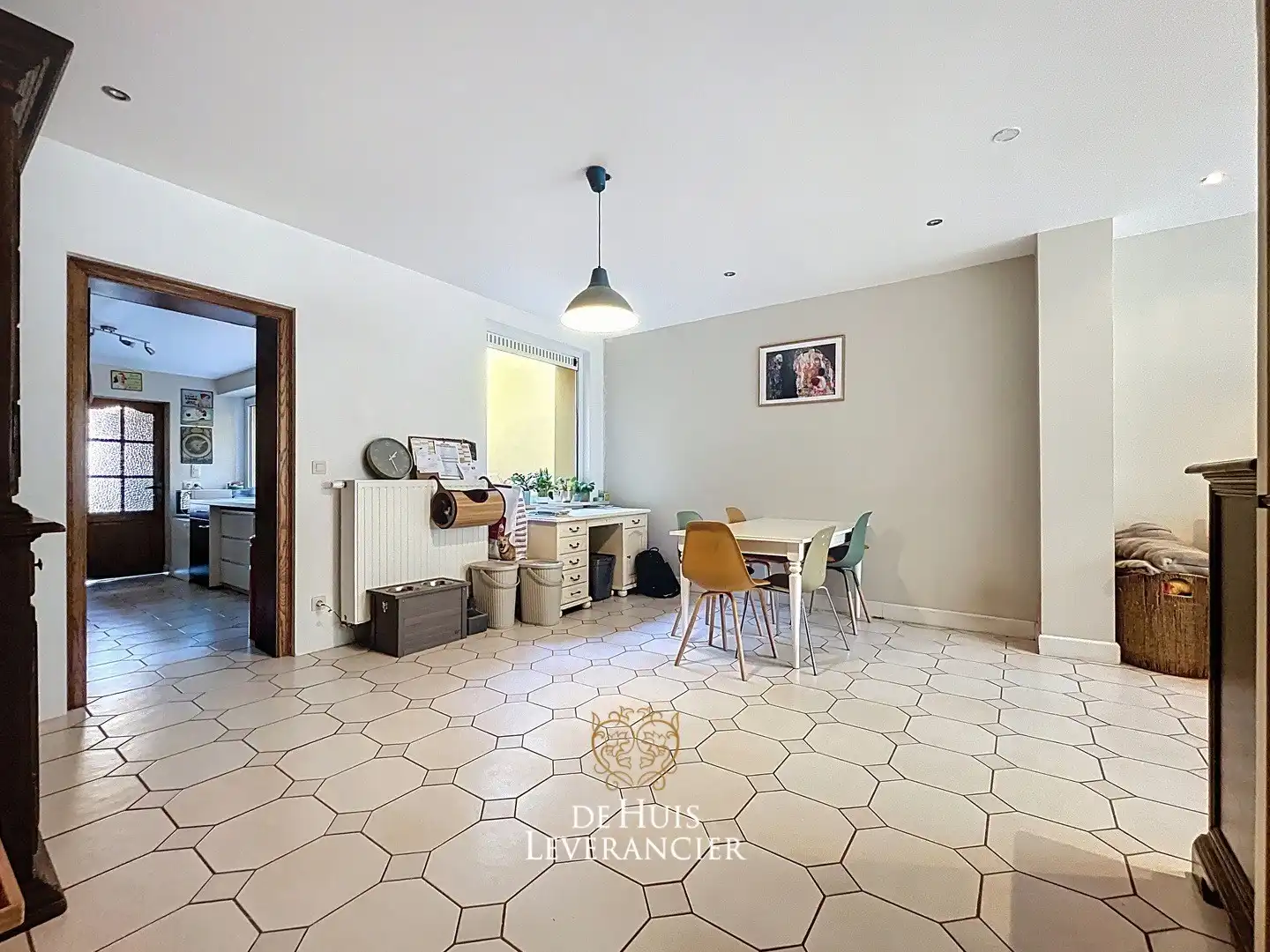 Ruime gezinswoning met 4 slpks, 2 bdks en tuin tegenover park De Schorre te koop foto 29