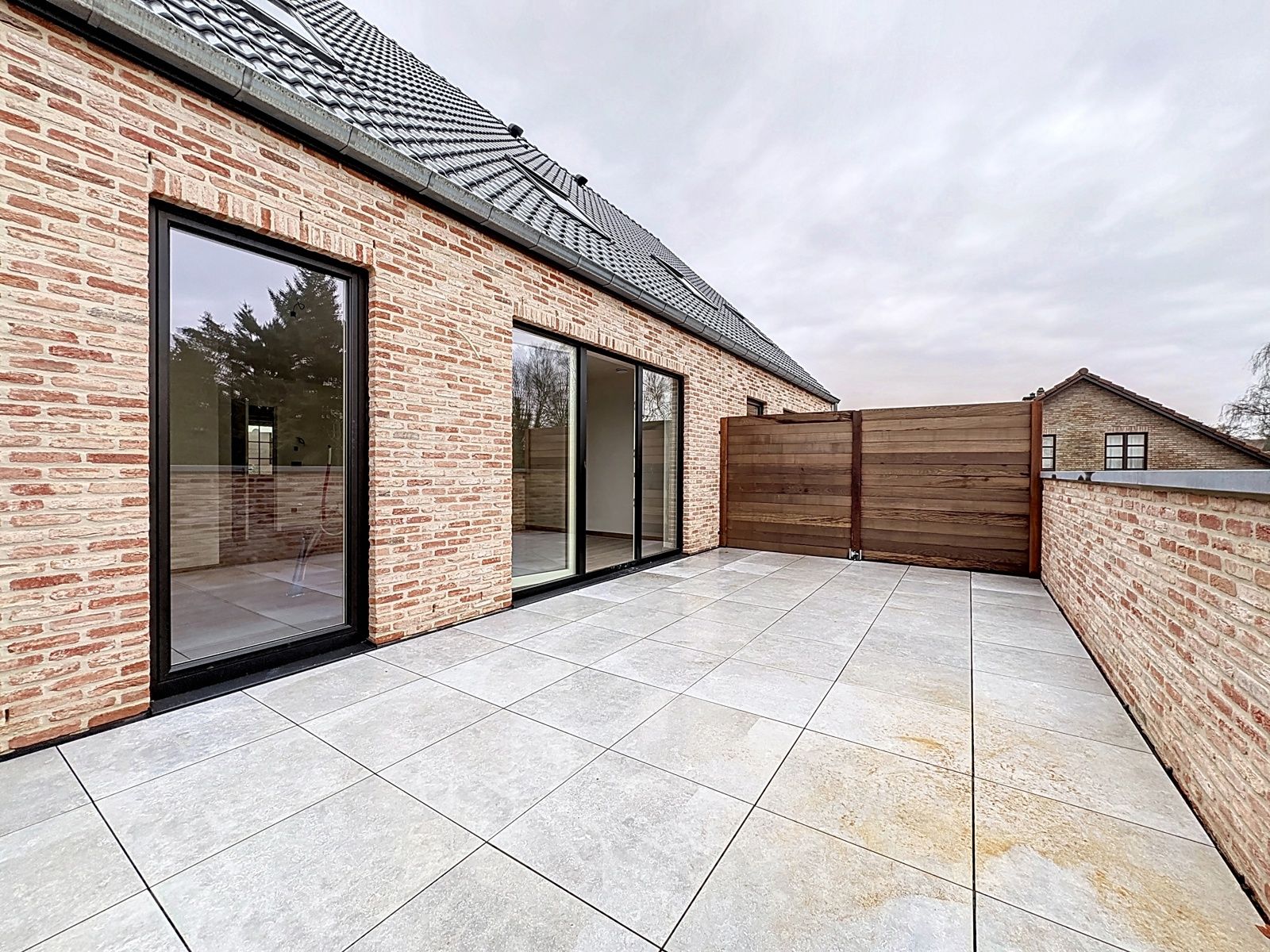BIJNA ENERGIE-NEUTRAAL APPT. MET 3SLKS & TERRAS foto 2