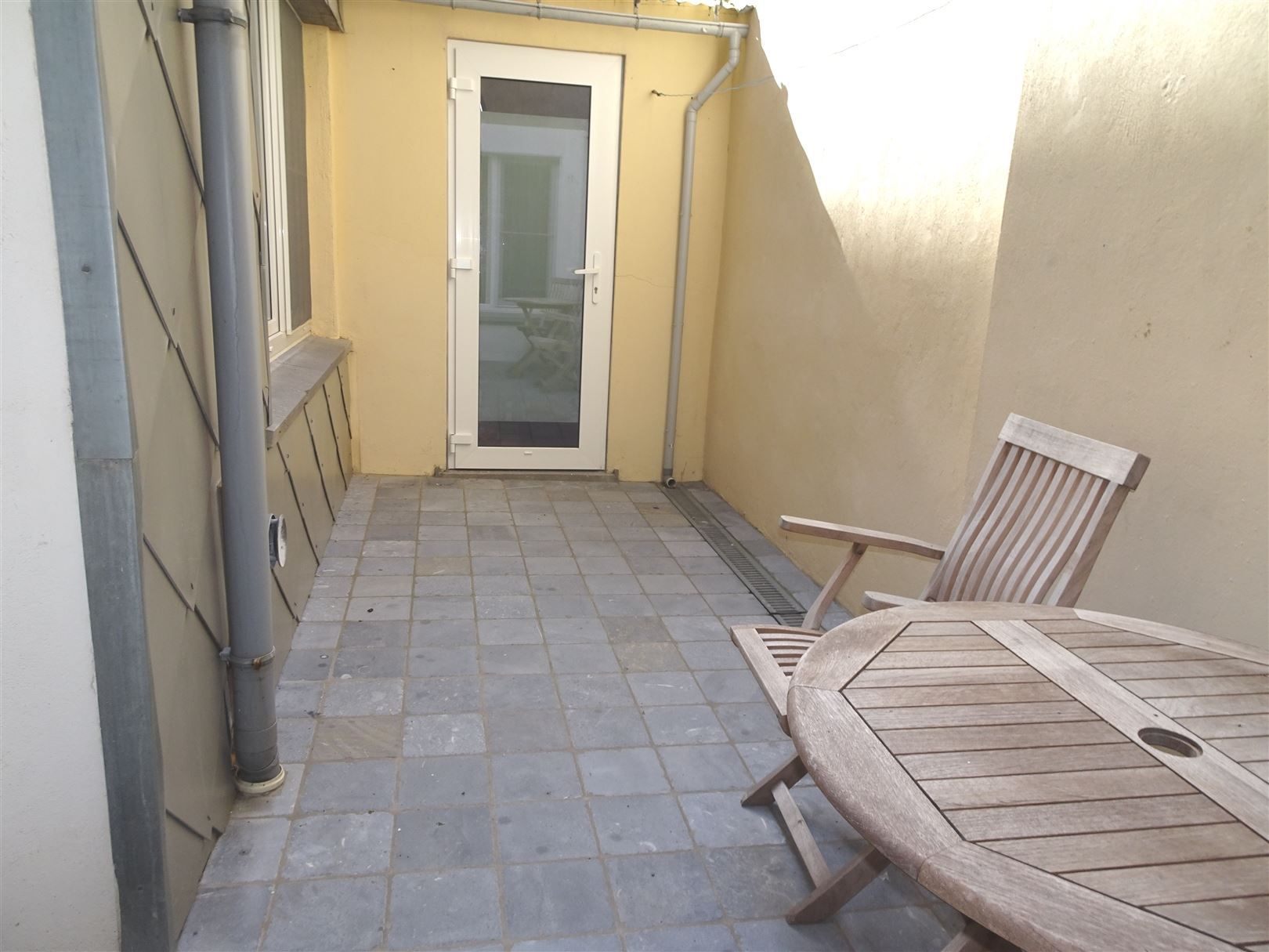 gelijkvloers appartement op de zeedijk foto 7