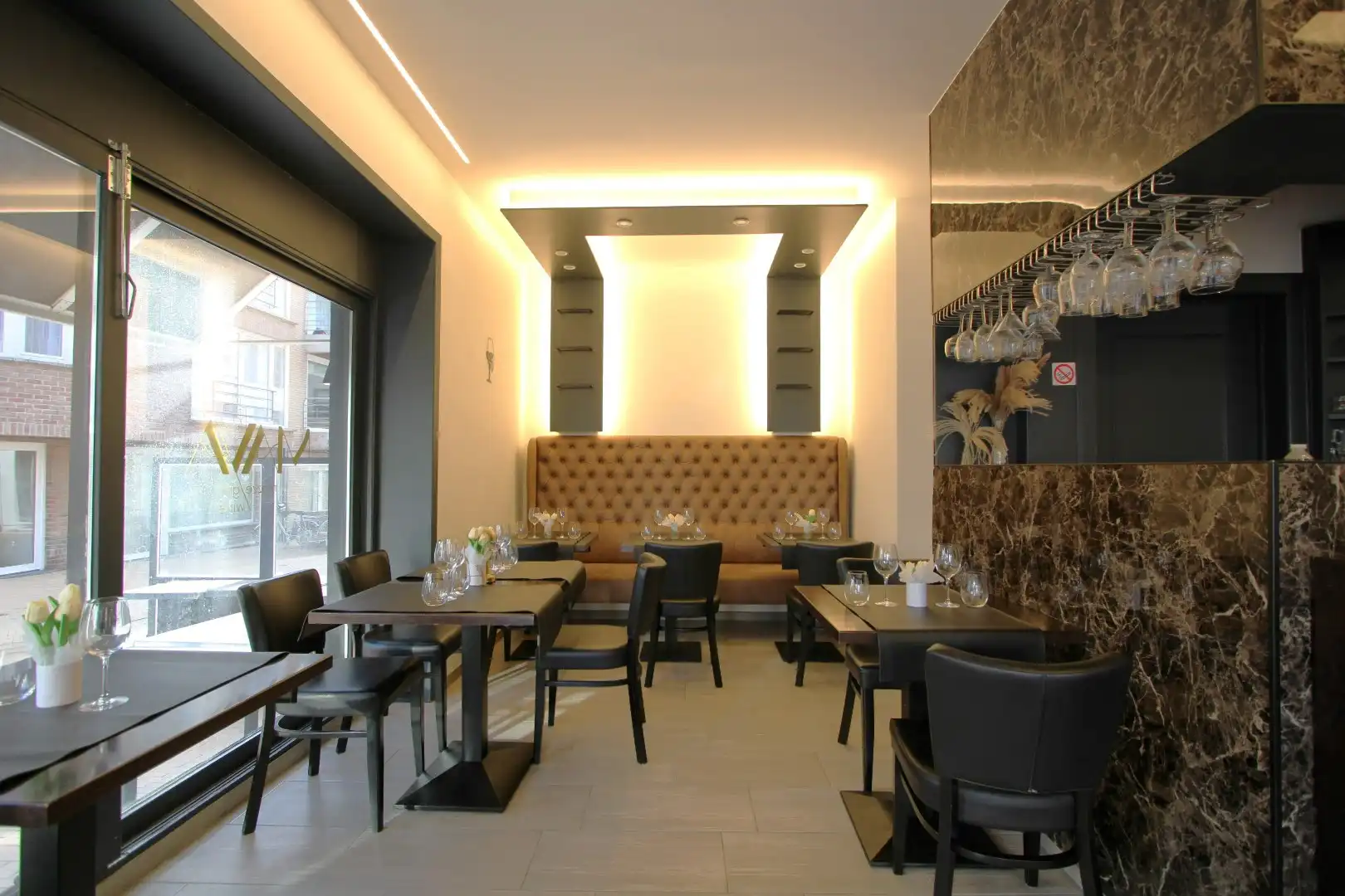 Verhuurd HOEK restaurant Kardinaal Mercierstraat 18 Heist te koop foto 3