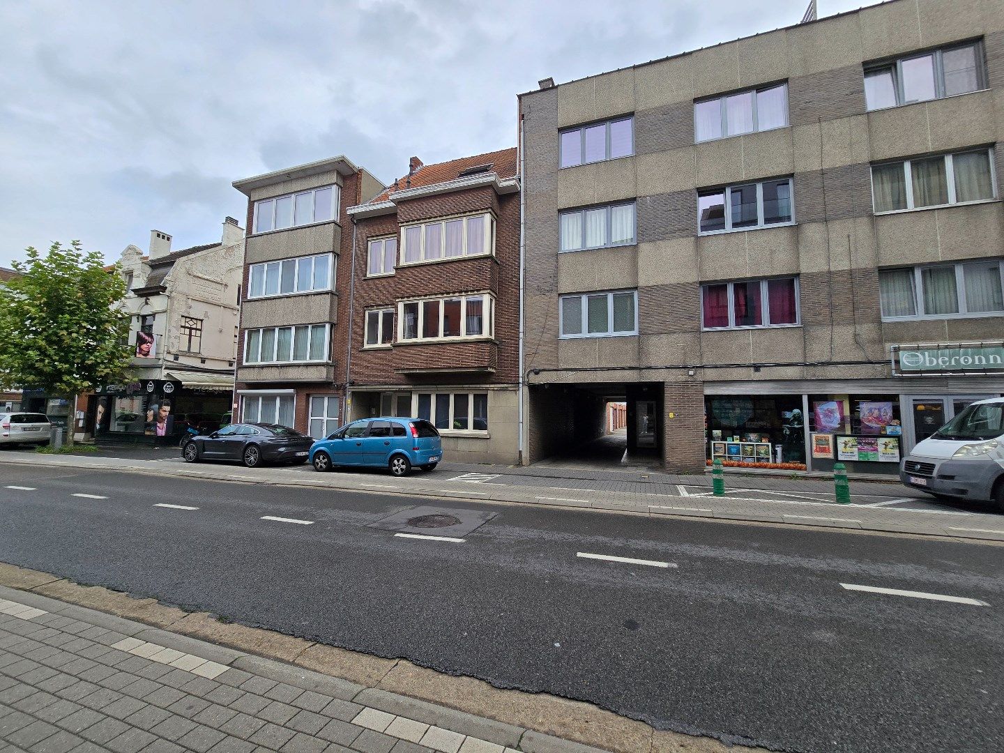 Opbrengsteigendom bestaande uit 4 appartementen, binnen grote ring foto 20